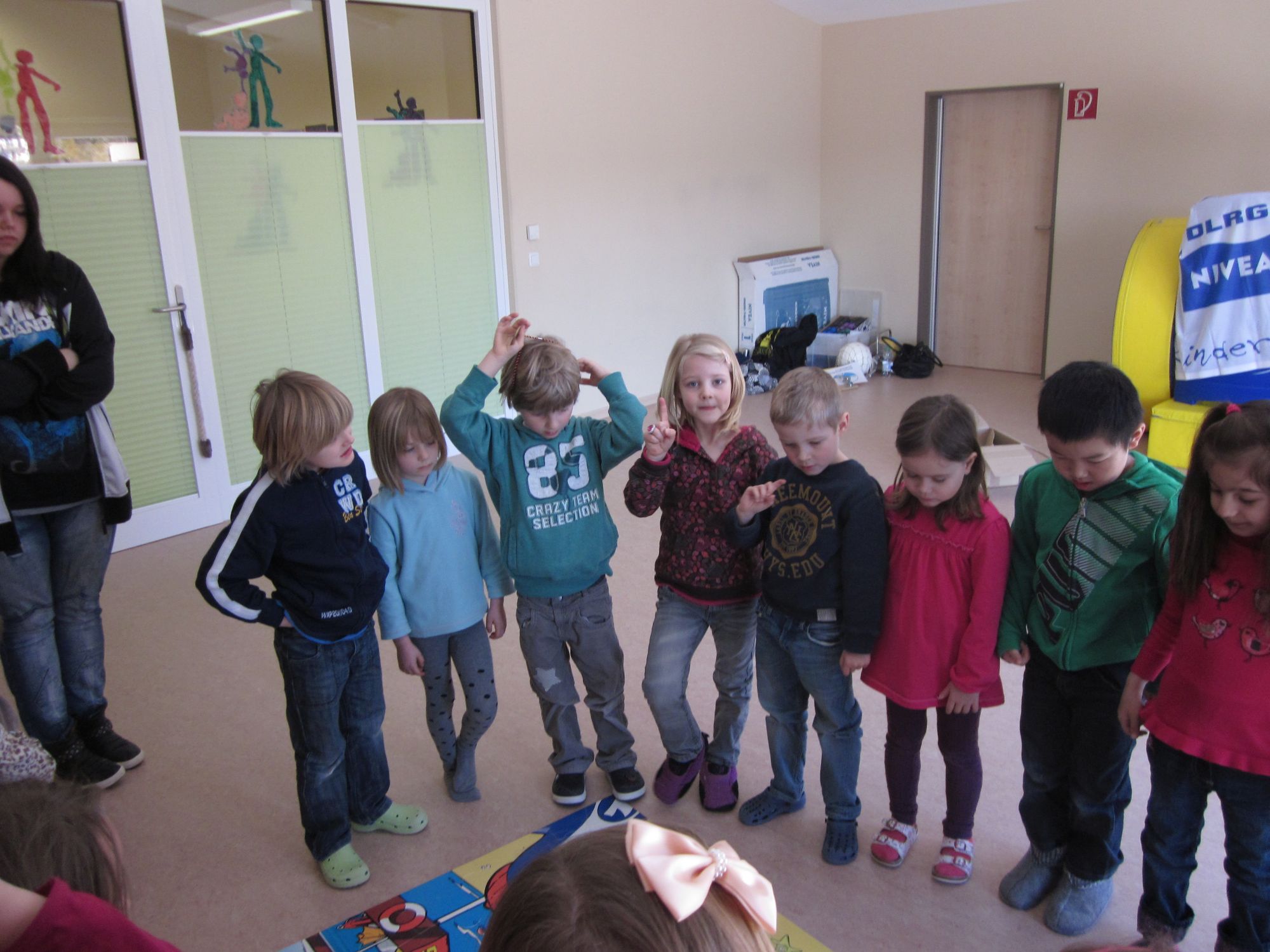 Kindergartentag-Farbklecks_2013 | DLRG Ortsgruppe Bad Laasphe e.V.