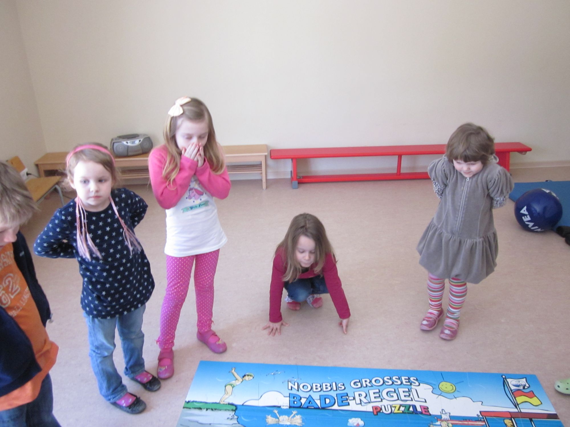 Kindergartentag-Farbklecks_2013 | DLRG Ortsgruppe Bad Laasphe e.V.